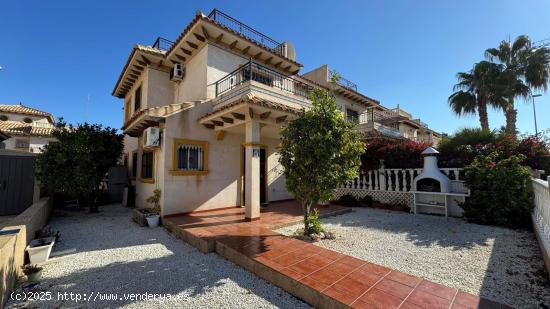 Casa Adosada en Cabo Roig, Orihuela Costa - ALICANTE