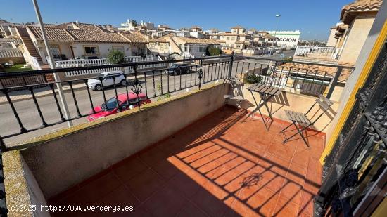 Casa Adosada en Cabo Roig, Orihuela Costa - ALICANTE