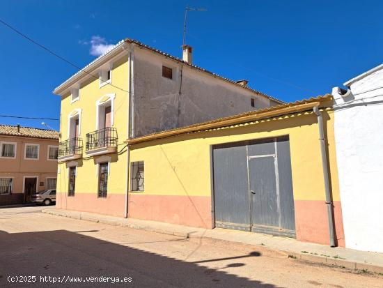 Se Vende en Requena - VALENCIA