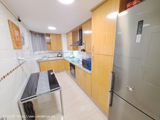 ESTUPENDO PISO EN VENTA LISTO PARA VIVIR - VALENCIA