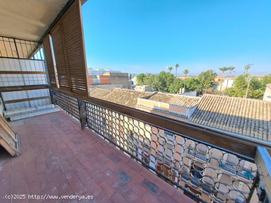 ¡Oportunidad única en Carcaixent, zona estación de tren! - VALENCIA