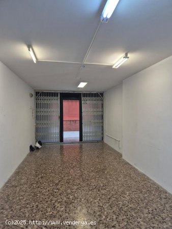 Local comercial en alquiler  en Sant Joan Despí - Barcelona