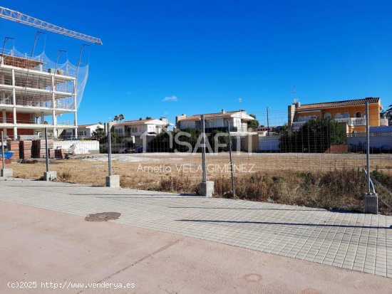 Fabuloso terreno edificable en la playa de Sagunto.