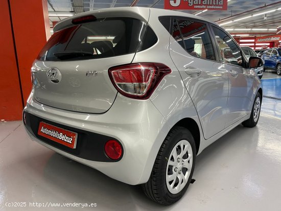 Hyundai i10 5 AÑOS GARANTÍA - El Prat de Llobregat