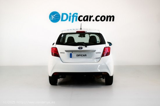 Toyota Yaris 1.5 100CV HYBRID AUTO - Molins de Rei