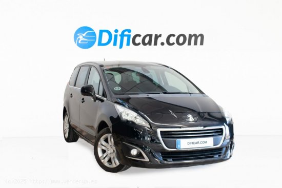 Peugeot 5008 1.6 HDI 115CV STYLE 7P - Fornells de la Selva