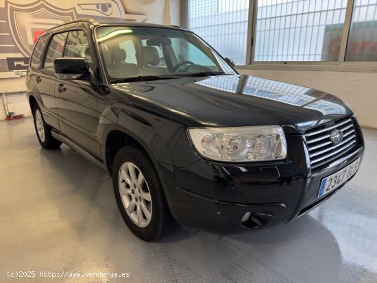 Subaru Forester 2.0 XS Limited Plus Navegador - Reus