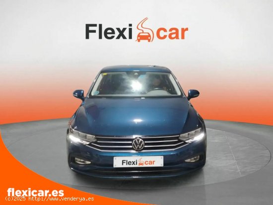 Volkswagen Passat 1.6 TDI 88kW (120CV) DSG - Madrid