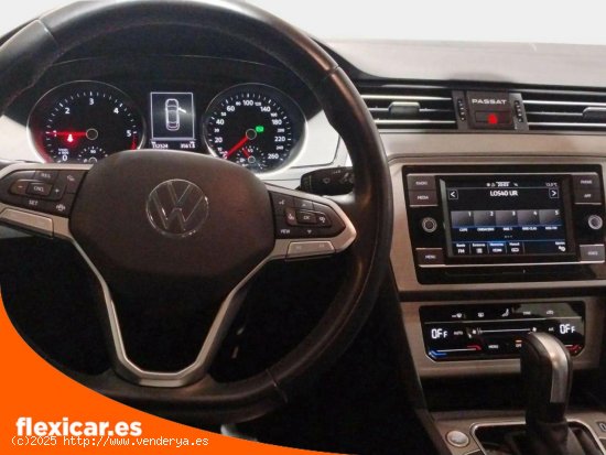 Volkswagen Passat 1.6 TDI 88kW (120CV) DSG - Madrid