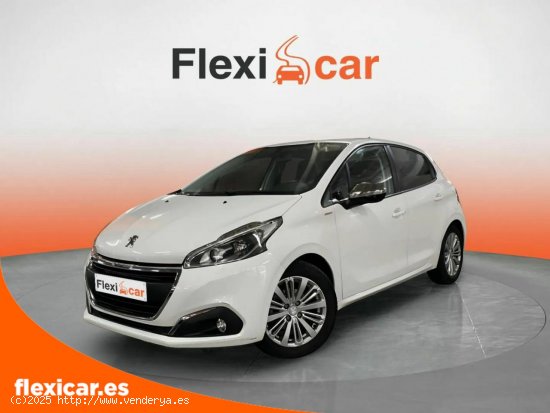 Peugeot 208 5P STYLE 1.2L PureTech 60KW (82CV) - Finestrat