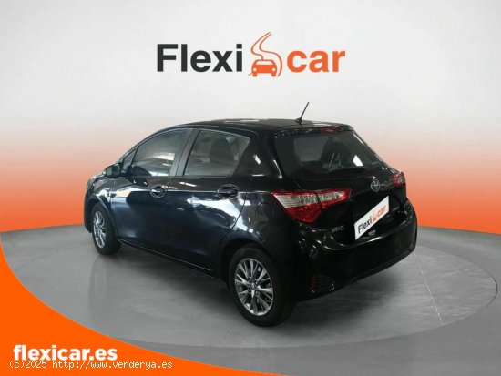 Toyota Yaris 1.5 Hybrid Advance - Madrid