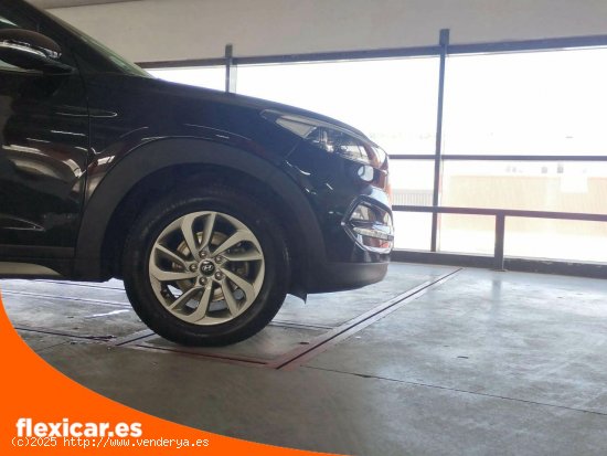 Hyundai Tucson 1.7 CRDi BlueDrive Tecno 4x2 - Las Rozas de Madrid