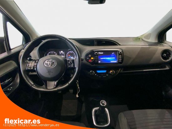 Toyota Yaris 1.0 70 Active - Santiago de Compostela