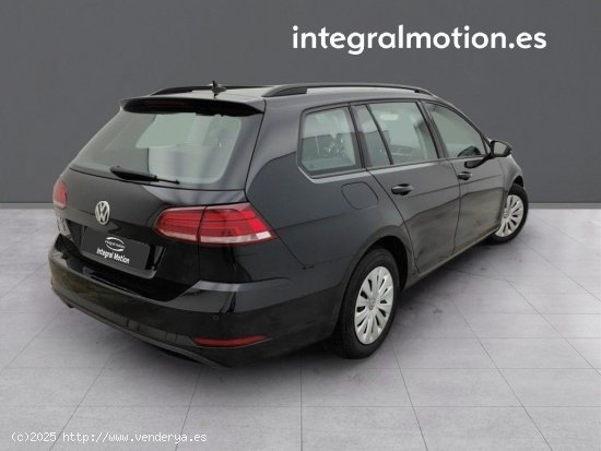 Volkswagen Golf Advance 1.6 TDI 85kW (115CV) Variant - TRANSITO