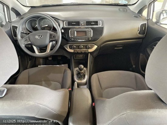 Kia Rio  1.2 CVVT 84CV Concept - Sevilla