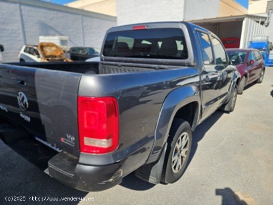 Volkswagen Amarok DC 2.0 TDI 4MO Conectable 140CV ES LA 3.0TDI 163CV V6 CABINA DOBLE 4MOTION - Madri