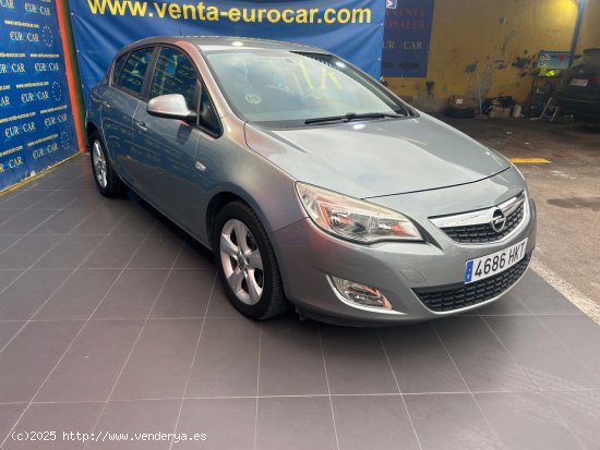 Opel Astra 1.6 TDCI - ALICANTE