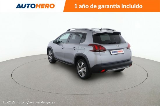 Peugeot 2008 1.2 PureTech Allure 110 SS 6 Vel. MAN - 