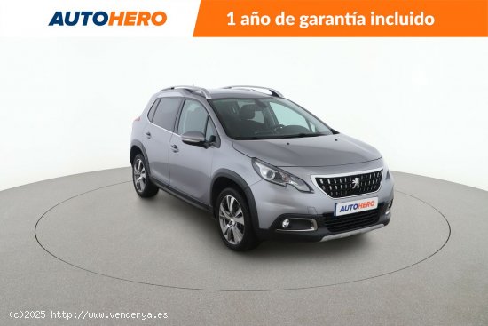 Peugeot 2008 1.2 PureTech Allure 110 SS 6 Vel. MAN - 