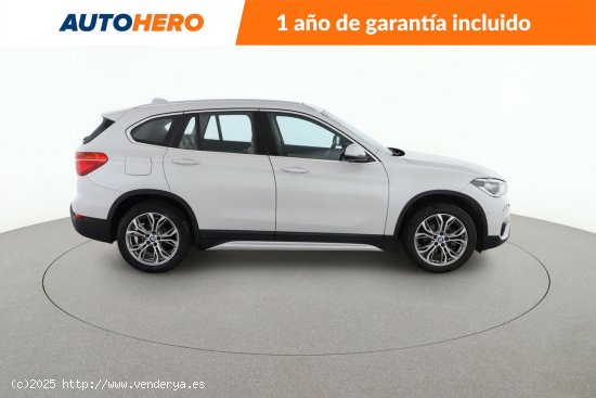 BMW X1 sDrive18d Sport Line - 