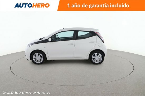 Toyota Aygo 1.0 X-Play - 