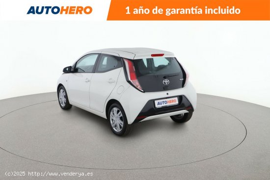 Toyota Aygo 1.0 X-Play - 