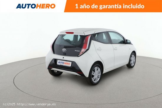 Toyota Aygo 1.0 X-Play - 