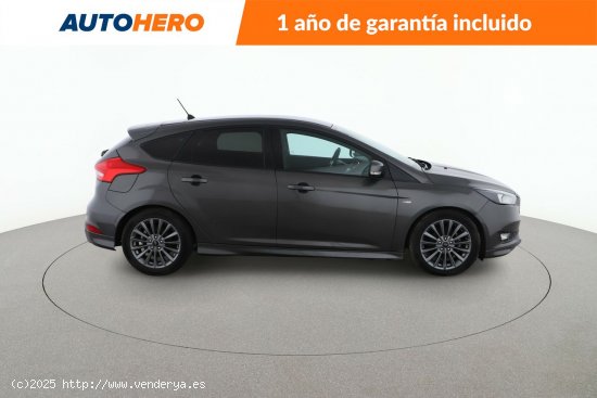 Ford Focus 1.0 EcoBoost ST-Line R&B - 