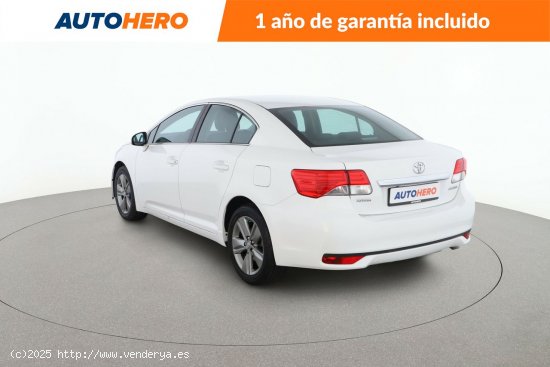 Toyota Avensis 2.0 D-4D Comfort - 