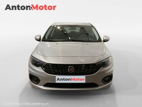 Fiat Tipo SW 1.6 Multijet 88kW (120CV) Mirror - Álava