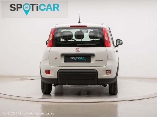 Fiat Panda 1.0 MHEV 70 5P - Barcelona