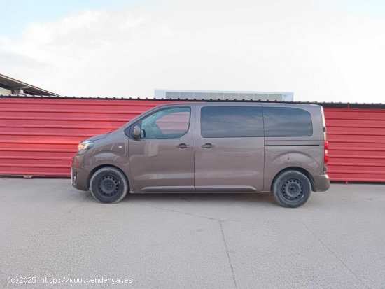 Toyota Proace Verso 1.5D 88KW SHUTTLE L1 VX 9STR 5P 9 Plazas - Palma