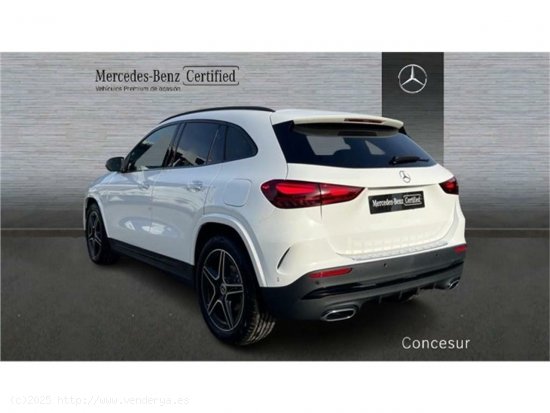 Mercedes GLA GLA 220 D 4MATIC - Pinto