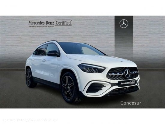 Mercedes GLA GLA 220 D 4MATIC - Pinto