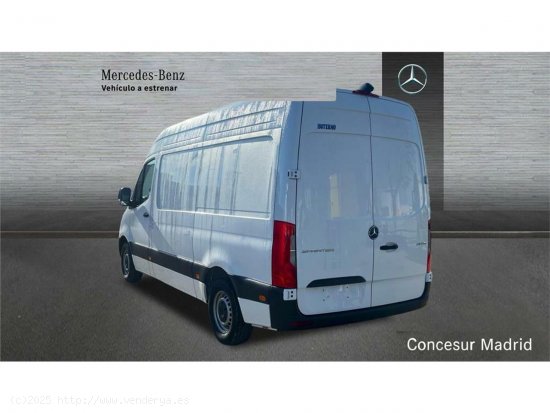 Mercedes Sprinter 311 CDI MEDIO PRO - 