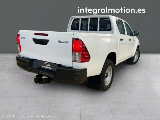 Toyota Hilux 2.4 D-4D Cabina Doble GX caja abierta (pick-up) 110KW (150CV) 4P manual - 