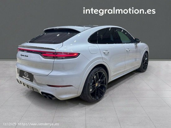 Porsche Cayenne Coupé Turbo - 