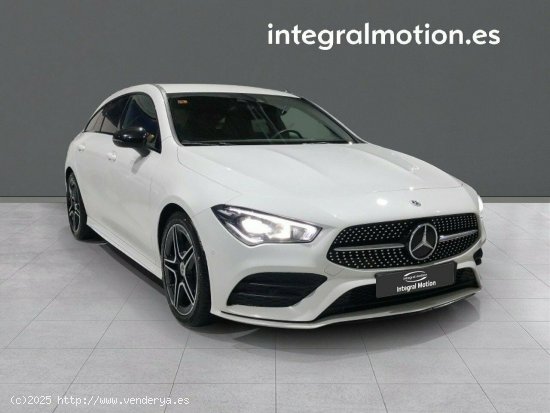 Mercedes CLA CLA 200 D DCT Shooting Brake - 