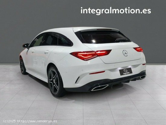 Mercedes CLA CLA 200 D DCT Shooting Brake - 