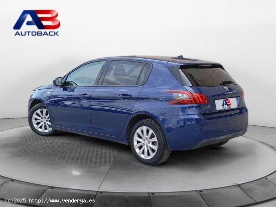 Peugeot 308 5p Style BlueHDi 130 S&S 6 Vel. MAN - Navalcarnero