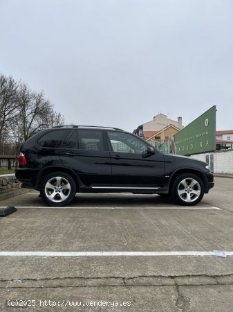 BMW X5 3.0 de 2005 con 350.000 Km por 8.990 EUR. en Leon