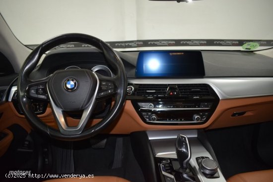 BMW Serie 6 630d Gran Turismo de 2018 con 119.000 Km por 32.500 EUR. en Valencia