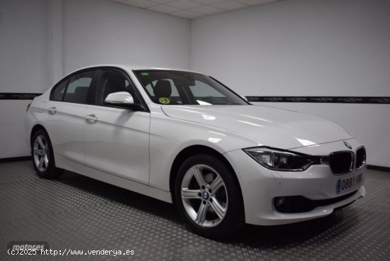 BMW Serie 3 320d Auto. de 2014 con 76.000 Km por 17.900 EUR. en Valencia