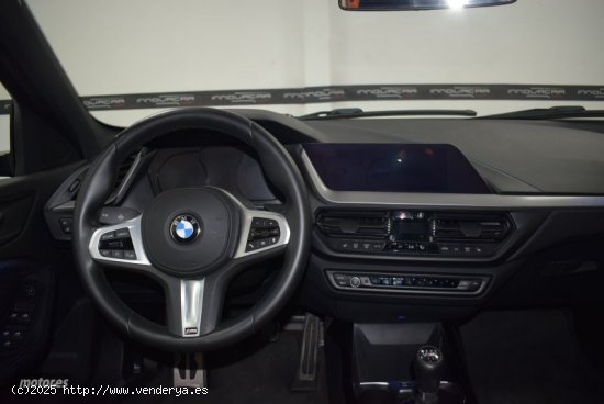 BMW Serie 1 116 de 2020 con 13.000 Km por 25.900 EUR. en Valencia