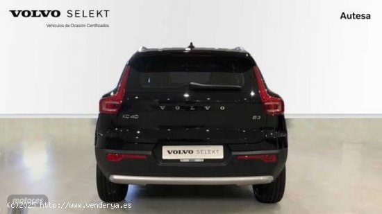 Volvo XC40 Core, B3 Mild Hybrid, Gasolina de 2024 con 10 Km por 36.500 EUR. en Pontevedra