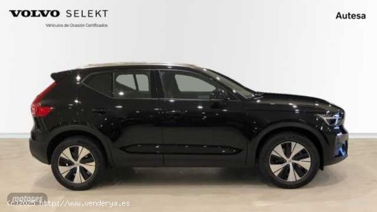 Volvo XC40 Core, B3 Mild Hybrid, Gasolina de 2024 con 10 Km por 36.500 EUR. en Pontevedra