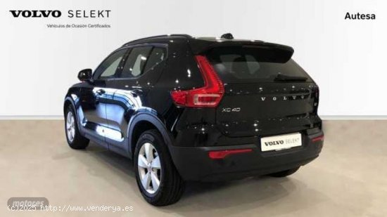 Volvo XC40 Momentum Core, T2 manual de 2021 con 62.000 Km por 21.900 EUR. en Pontevedra