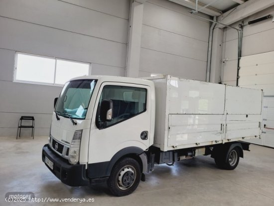 Nissan Cabstar volquete basculante de 2014 con 63.884 Km por 18.500 EUR. en Valencia