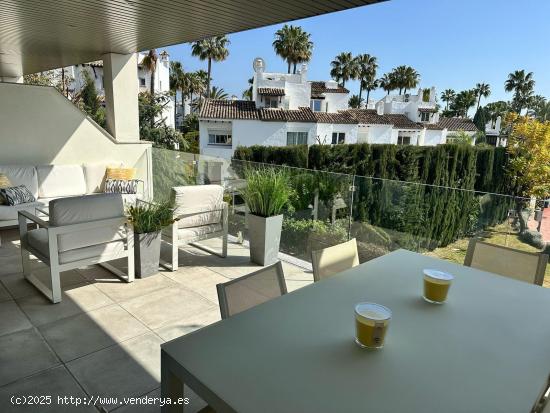 Apartamento luminoso y acogedor a tan solo 250 metros de la playa en Costalita, Estepona - MALAGA