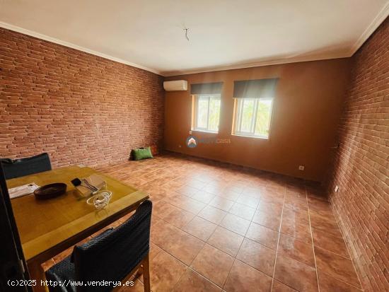  VENTA DE PISO REFORMADO EN LLOPIS - CACERES 